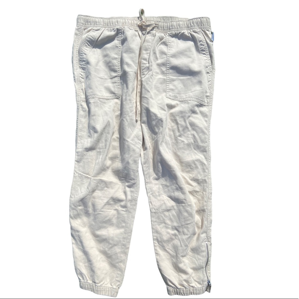 GAP cargo pants